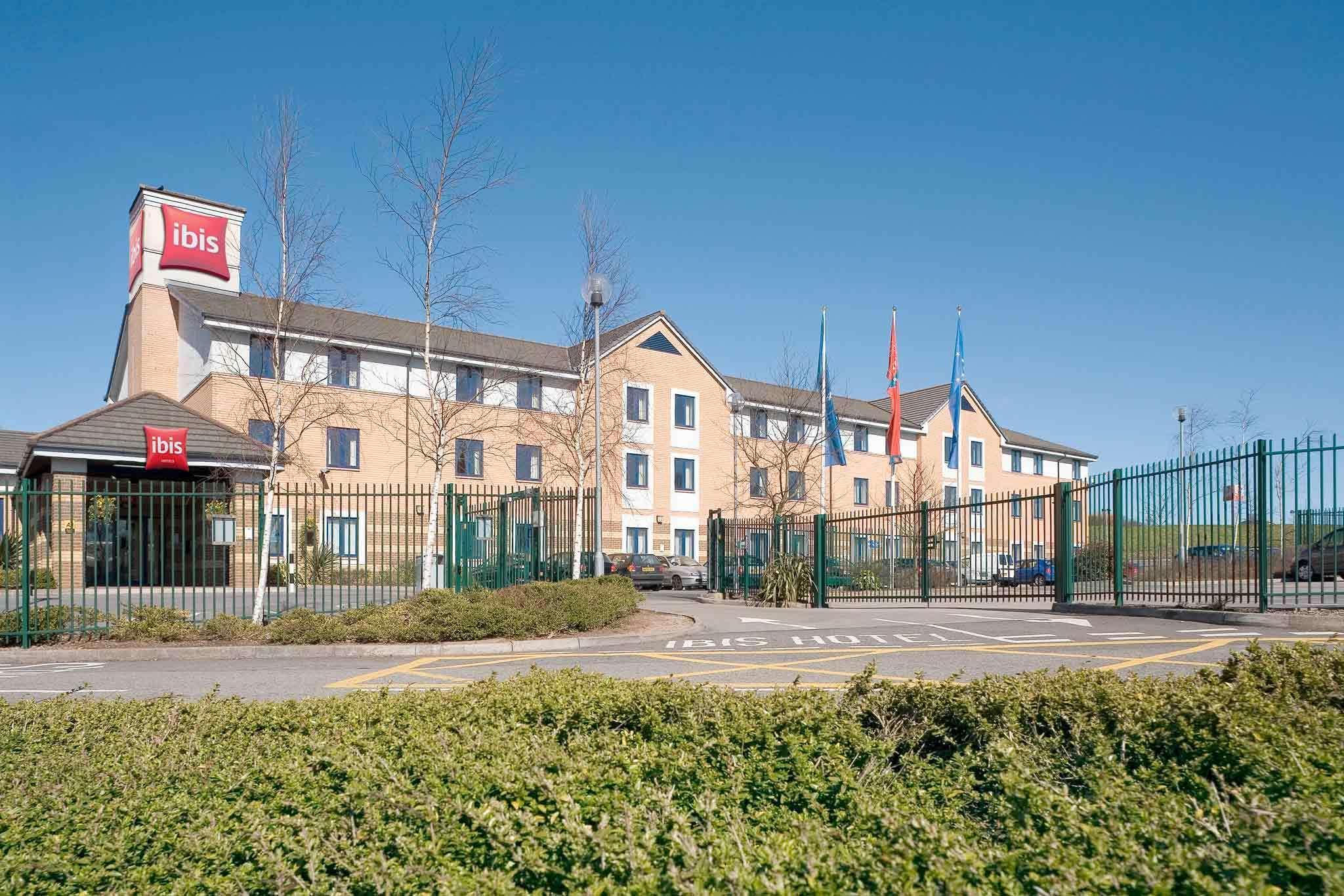 Ibis Cardiff Gate - International Business Park Ξενοδοχείο Εξωτερικό φωτογραφία