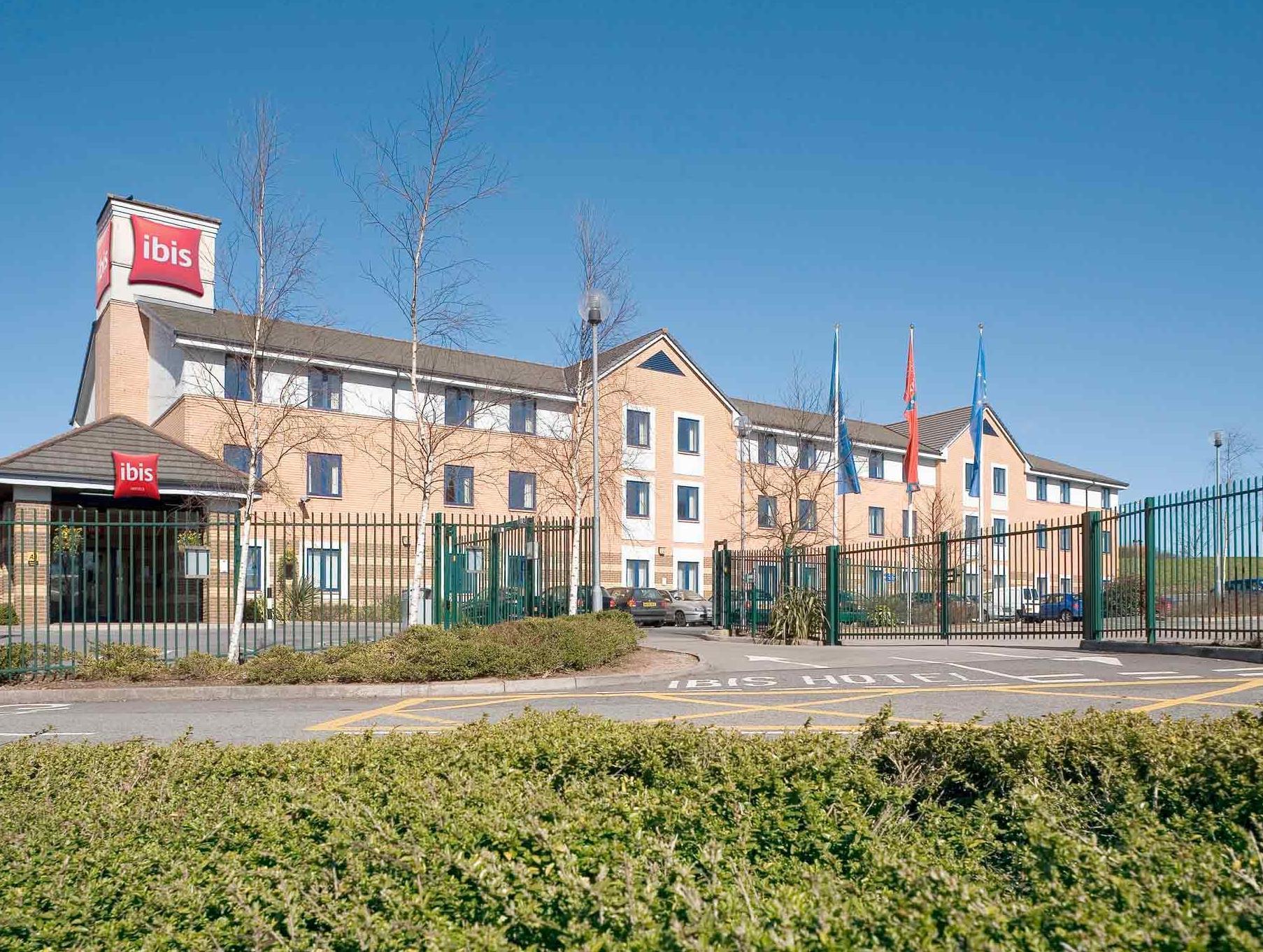 Ibis Cardiff Gate - International Business Park Ξενοδοχείο Εξωτερικό φωτογραφία