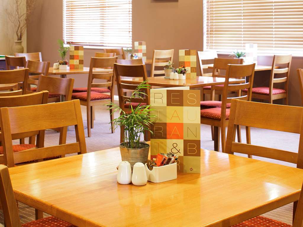 Ibis Cardiff Gate - International Business Park Ξενοδοχείο Εστιατόριο φωτογραφία