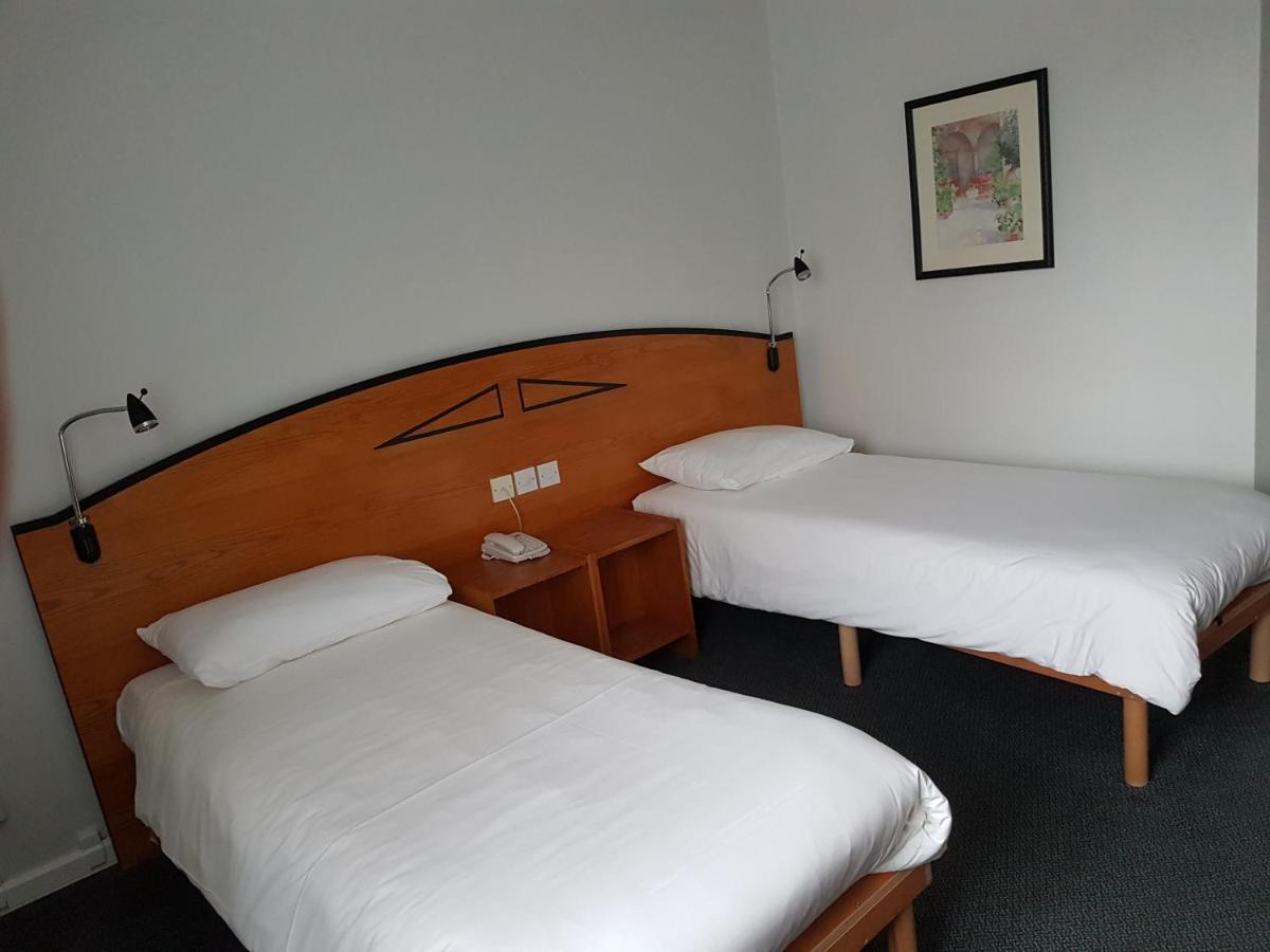 Ibis Cardiff Gate - International Business Park Ξενοδοχείο Εξωτερικό φωτογραφία