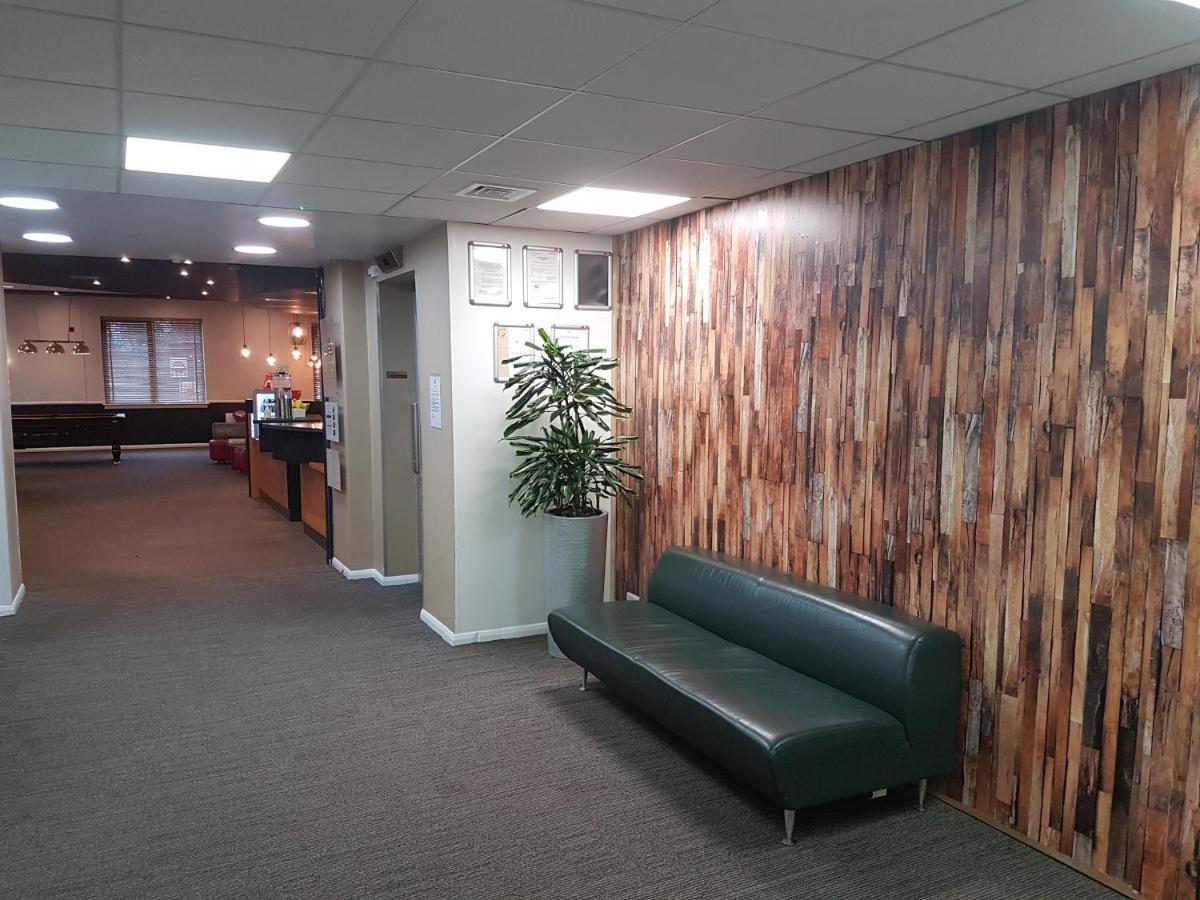 Ibis Cardiff Gate - International Business Park Ξενοδοχείο Εξωτερικό φωτογραφία