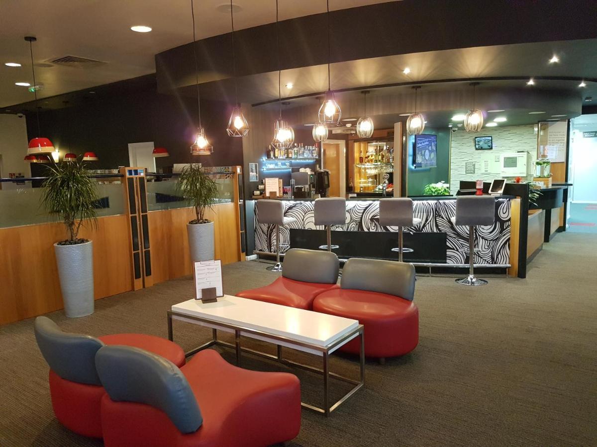 Ibis Cardiff Gate - International Business Park Ξενοδοχείο Εξωτερικό φωτογραφία